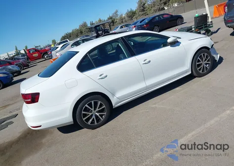 2017 Volkswagen Jetta 1.4T Se из США, поврежденный, VIN 3VWDB7AJ8HM327019